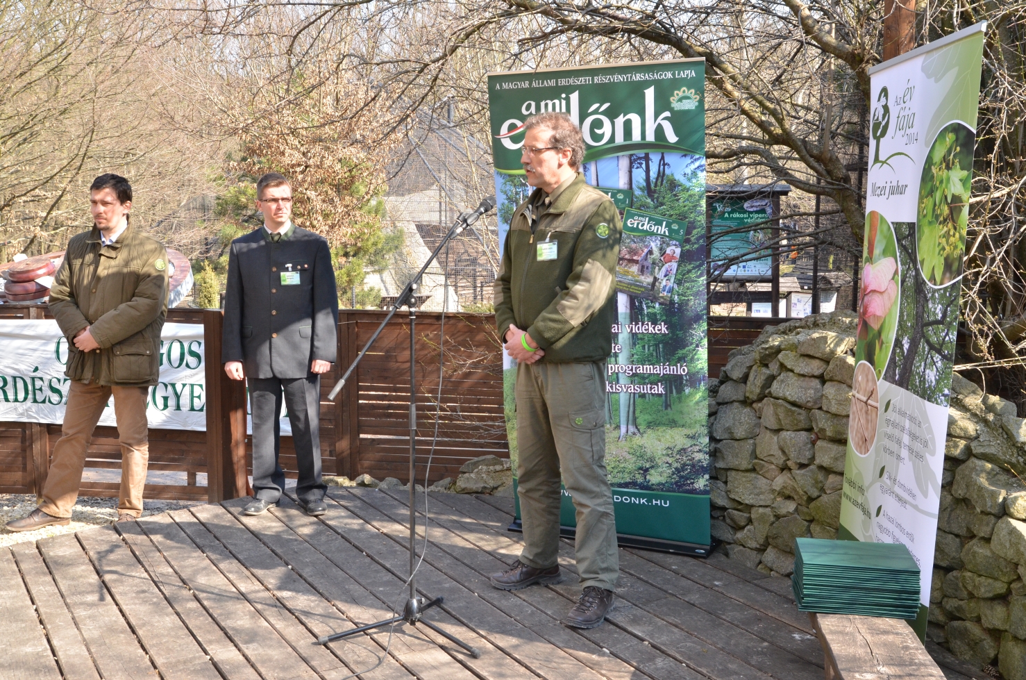 Puskás Lajos Erdészeti Erdei Iskola Szakosztály elnök az erdők nemzetközi napján a Budakeszi Vadasparkban